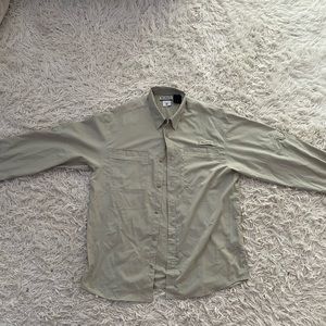columbia tan fishing shirt